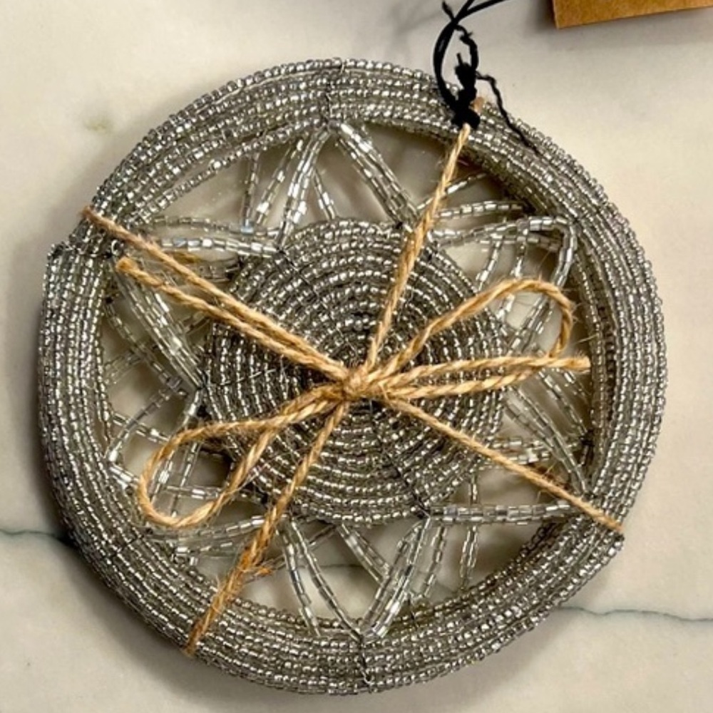 Coasters beaded stars silver color NWT